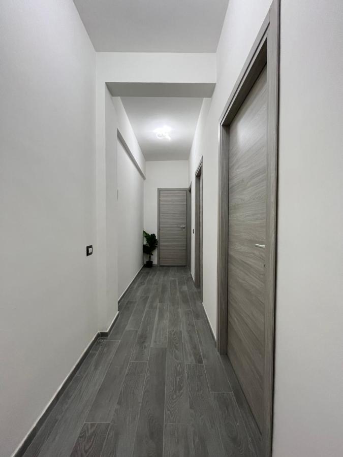Dm Rome Holiday Exterior photo